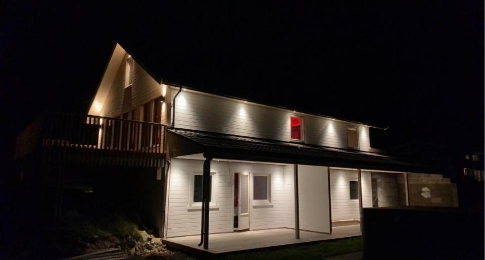 Villa Med Jacuzzi Og Nydelig Utsikt Gravdal  Bagian luar foto
